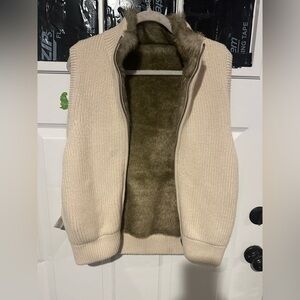 Ventti Cream Vest with Faux Fur Interior